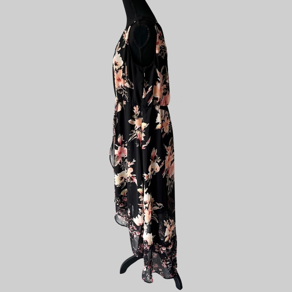 Michel  Studio Collection Floral Print High Low Hem Flowy Sleeveless Dress - Picture 3 of 14